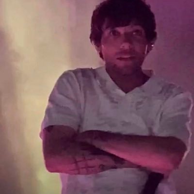 cuenta q solo uso para retuitear cosas de famosos :)