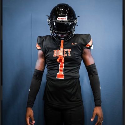 4⭐️ C/O •2023, ATH 🍽💥6’2 200 Seminole Football🔶⚫️#1 Sanford FL🌴