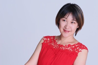 昼は娼婦のように、夜は淑女のように生きてます。休日は山ばっか。人生のテーマ→性生活の充実はQOLを上げる。 性欲、食欲、睡眠の充実。「16歳だった 私の援助交際記」(幻冬舎)でデビューした元セックスワーカーのノンフィクション作家。sienteという団体で代表してます。ここでのポストは個人の意見です。
