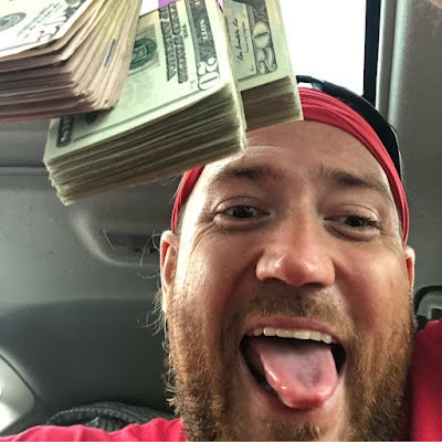 DundadaDoIT's profile picture. Handsome