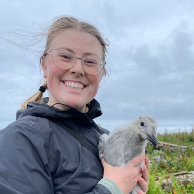 M.S. Candidate at @humboldtcalpoly 🦉
@McGillU Alumni 🇨🇦🐧 
Research in avian ecology, physiology, energetics, behavior, and more!