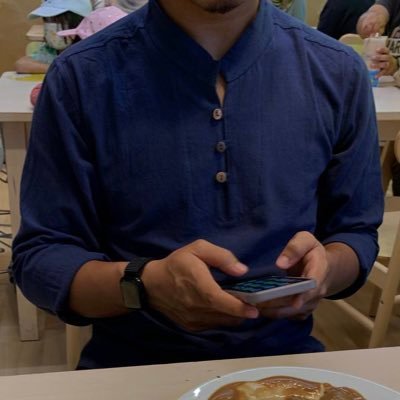 zynaizzz's profile picture. with honours