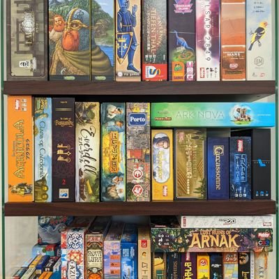ヒキコモリ体質の自遊人。家族でボードゲーム満喫中。