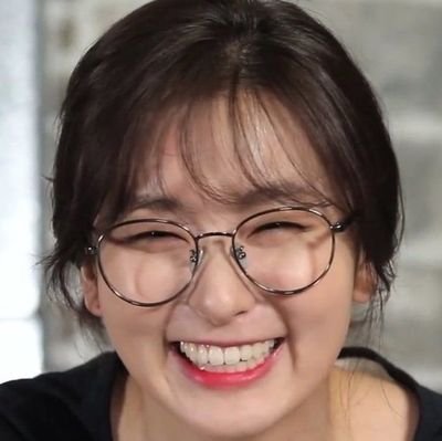 ➻TWICE
➻IZ*
➻ITZY
➻RedVelvet
➻SNSD
➻aespa
➻Nmixx
➻k-pop_Girls