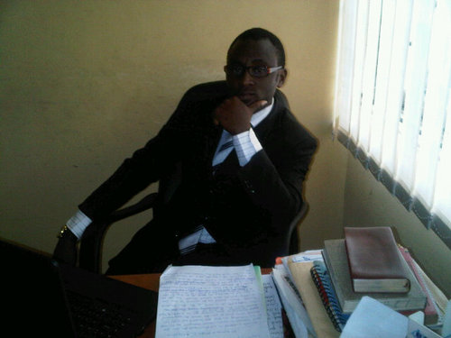 An Administrator,Nutritionist and A Financial Planner,A Chelsea fan,Love 2 Cook & Enjoys Traveling.