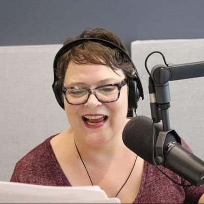 Gracie winning host of Petrie Dish pod on @tprnews | TPR Biosci-Med Reporter | Doing award-winning audio journalism w laryngeal dystonia | Genetic Genealogist