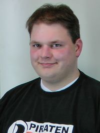 Informationstechnologe, Politik & Medien