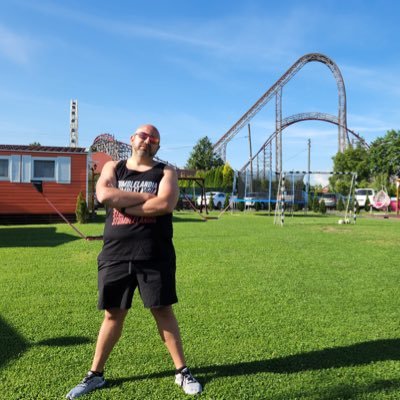 Theme park and coaster enthusiast. Fun addicts. Follow us as we visit parks around the world. Home parks: Energylandia/Worlds of Fun