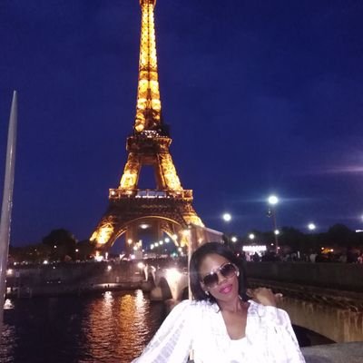 Travel blogger & Digital Creator. I share my luxury & cozy travel, fashion and lifestyle experience and tips. Find more here: https://t.co/cATlhMHq0p
