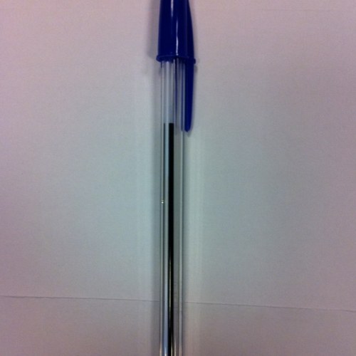 carlosgqm's profile picture. Todo lo que me gusta es ilegal, es inmoral o engorda. Visto de cerca nadie es normal. Retweet≠endorsement