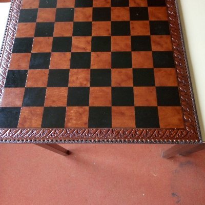 b_dubertrand's profile picture. Echephile rouge