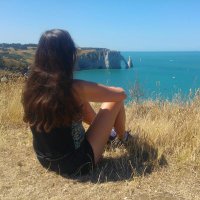 Bess (@elisamuze) 's Twitter Profile