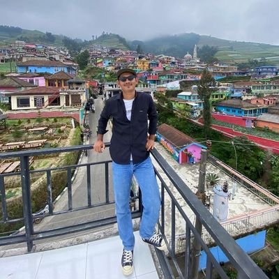 briyanefendi12's profile picture. 