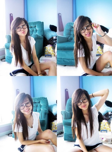 my name julie ;) mix blood~  im obsessed with before you exit, a day to remember, nevershoutnever, paramore & loads more. talk to me. i follow back.