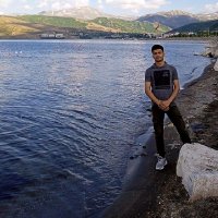 Mesut (@argmesut2172) 's Twitter Profile