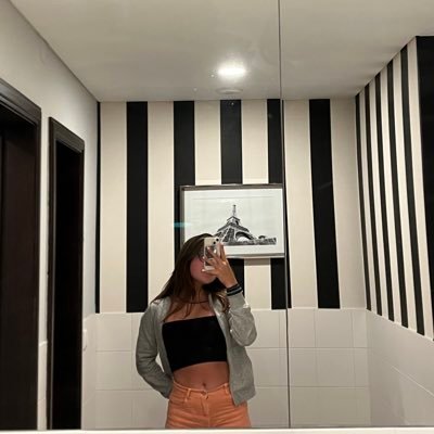 ig: _.ines.g.m._ || 1904 ❤️