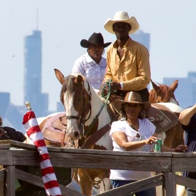 𝖈𝖔𝖒𝖊 𝖘𝖊𝖊 𝖆 𝔪𝔞𝔫 𝖆𝖇𝖔𝖚𝖙 𝖆 𝖍𝖔𝖗𝖘𝖊𓃗 Chicago cowboy