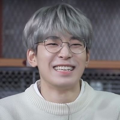 stan twt-
jungwon is cat🐱 ror? secretly dating svt, enha, txt, bp, ive, twice, treasure, skz and 99+ 🌸
jjongjjongie🫶🏻 wonwoorideuls✨