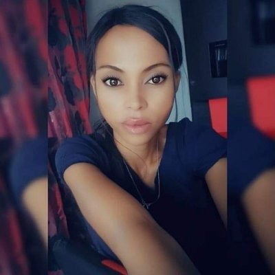 WrightChanny's profile picture. She didn't fear the flames. 
She became the fire.
🦋🌻
Jeremiah 29:11
❤🙏🏻👑