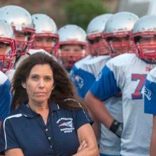 Football 101 - Taught by a Coach...who is also a Mom!! 
Gear- Interviews- Tailgating Fun- Pop Warner to NFL!
#Firstdowntotouchdowns #StartStrongFinishStrong