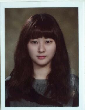 leegong08's profile picture. my hobby is listen to the music because listening to the music makes happy to me.