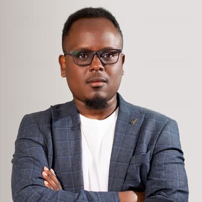 BoniMW's profile picture. You know me. You know what time it is. #Designer. #LandscapeArchitect.
#MUFC.