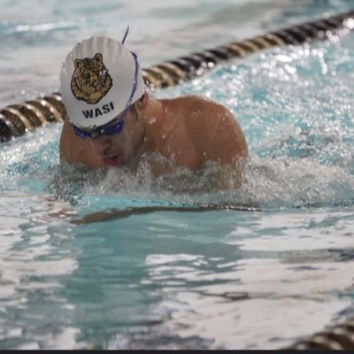 bahs | swimmer for Broken Arrow varsity swim team 🏊♂️ | Class of 2023 | track and field