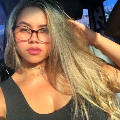 maliaclarinha's profile picture. Sobretudo que se deve guardar, guarde o seu coração ❤️