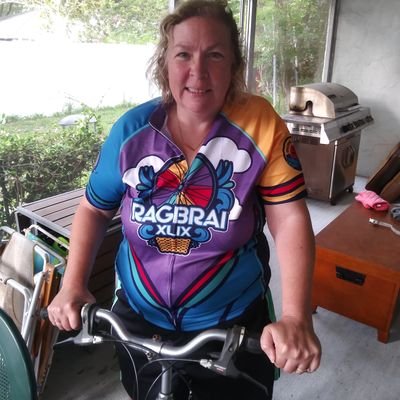 Newmedia3d's profile picture. Cycling 💘 #letour and 💘 all dogs