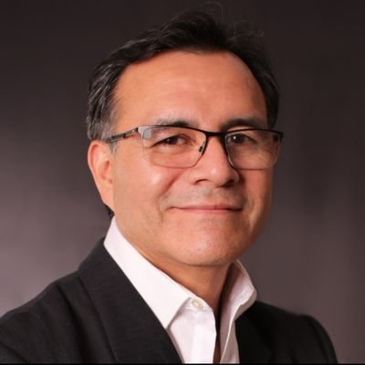 Santosgiron's profile picture. Ayudo a desarrollar el talento de tu equipo: Coach Ejecutivo-ICC/ Facilitador LEGO SP/ profesional en Compensación & Benef/ Autor libros sobre #AssessmentCenter