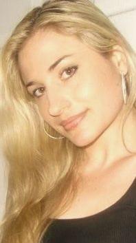 Hi, this is Olivia^ ^, I love to know new friends, and I also like to share free information about lasik eye surgery, nice to see u~~~