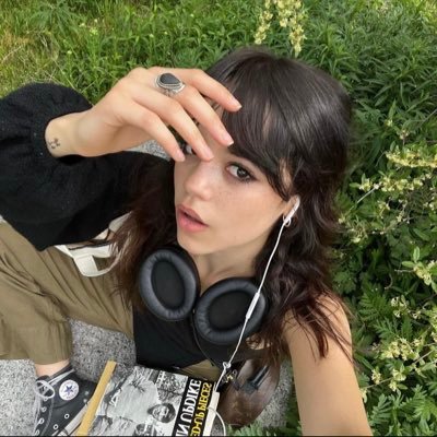 aquarius 🌬️| cardan&jude| 20 | bi 🌈