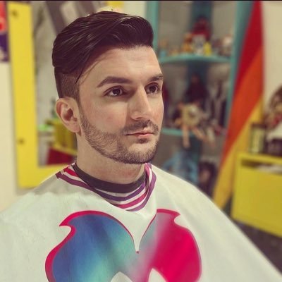 Una de esas tantas brujas que no lograron quemar. https://t.co/kizxy9t714