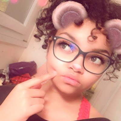 Hosseny_pauline's profile picture. 