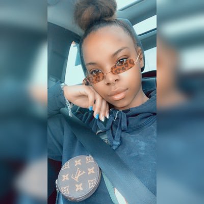 _reeshanice's profile picture. LONDON • 28 🌎.