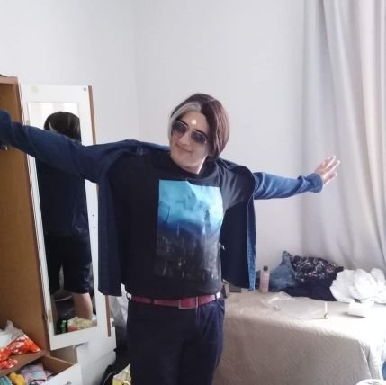 30 years
Italian
Cosplayer(when i have the strenght)
Emet-Selch simp-Black Glint (Omega)