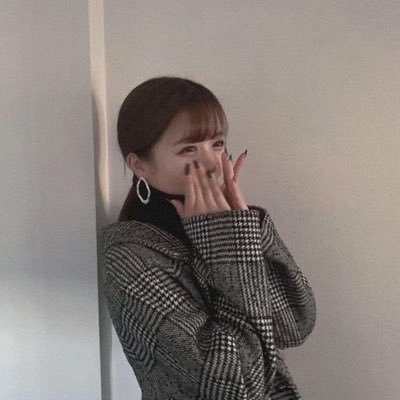 r__224kt's profile picture. 21 取引垢