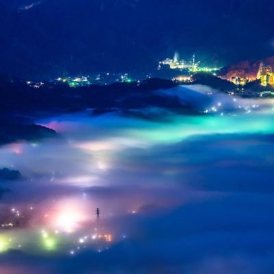 8pEDVktUyCXFibJ's profile picture. 現在清掃員の25歳。