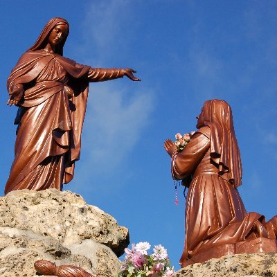 GMarieMontgome1's profile picture. The Hand of the Lord was upon me & brought me forth in the Spirit of the Lord & set me down in the midst of a plain that was full of bones. (Ezek. 37:1)