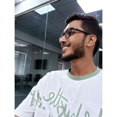 Motion Graphic Designer & Video Editor at @beebomco