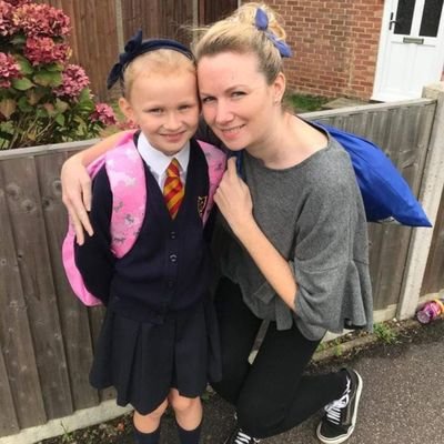 RachelC17948687's profile picture. Passionate about health & wellbeing.
Bsc Hons in Biochemistry @ UoK
Bsc 1st class Hons Midwifery @CCCU. 

#Survivor of psychosis PND

#perinatalmentalhealth