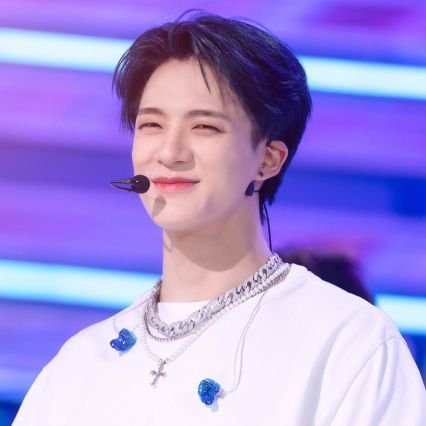 mnayzabcd's profile picture. @bqutton suspended, turn off my rt please