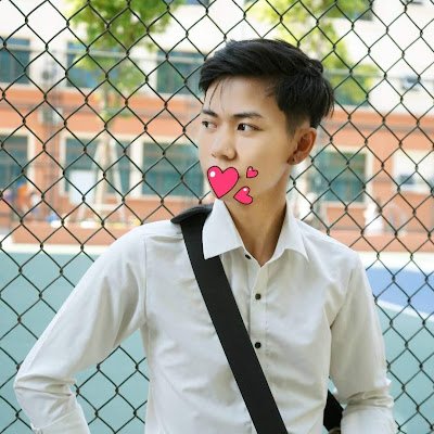 LongNguyen0802's profile picture. 