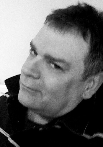 chiltsytwit2's profile picture. Chef at The Wizard of Edge, Nether Alderley. Renaissance man - artist, potter, poet, writer, photographer, musician, dad, baseball fan, loafer.