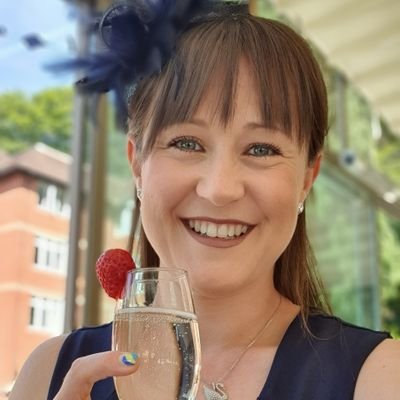 NatC1863's profile picture. I like sports, play a few. Do a bit of chemistry in my spare time (lecturer - not a meth cook).