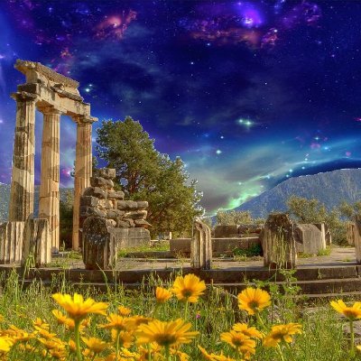 Fantasy Literature at Dragon Con celebrates all the magic in the world and hosts the Page to Stage.
There is room enough for everyone in Fantasy Literature.