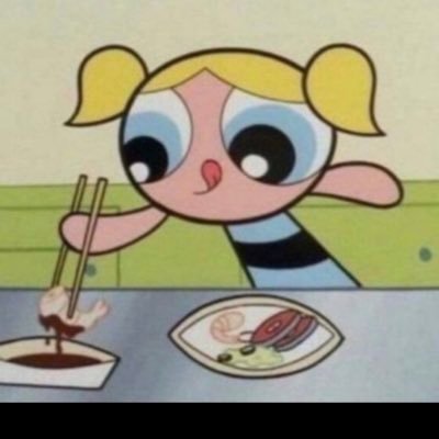 EmKirila's profile picture. 