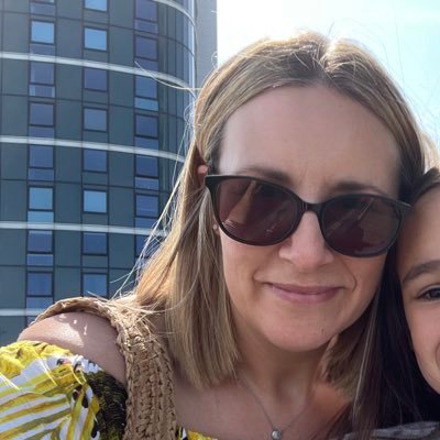 LizWoollett's profile picture. 