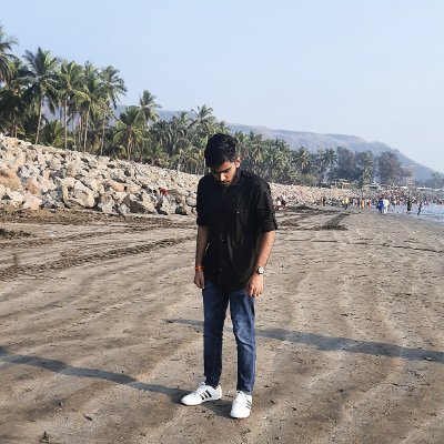 Student at SIES Graduate School Of Technology | Python | SQL