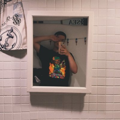 mikeeejc's profile picture. 